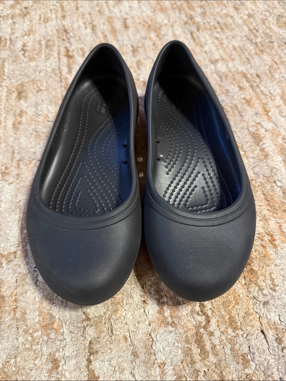 Croc flats